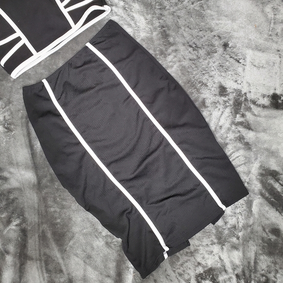 Executive Babe Two Set - Picture 6 of 6